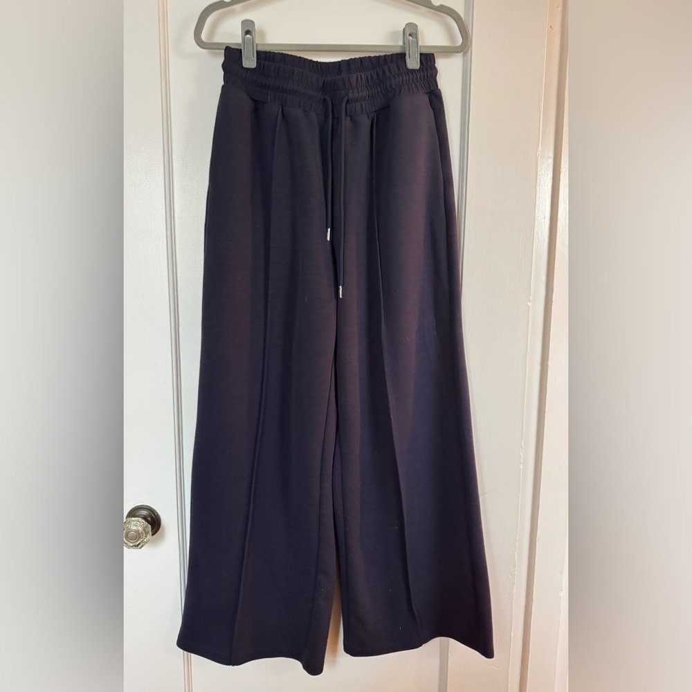 Navy Wide-Leg Pants